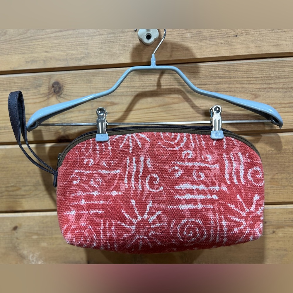 Textured Linen-Style Zipper Pouch With Wristlet | Cotton Lined | Sturdy Utility
